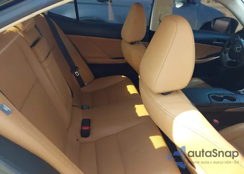 2017 Lexus Is 300 z USA, uszkodzony, nr VIN JTHCM1D21H5018698